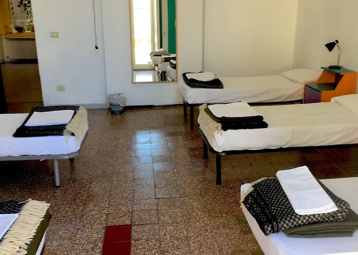 6 Small Неаполь