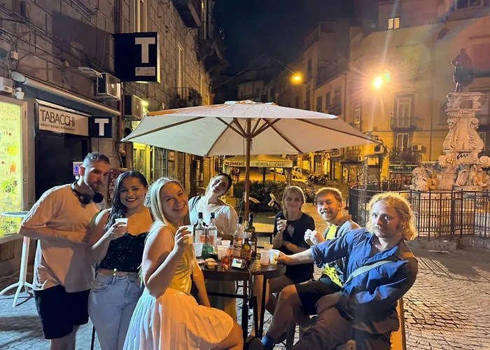 6 Small Хостел